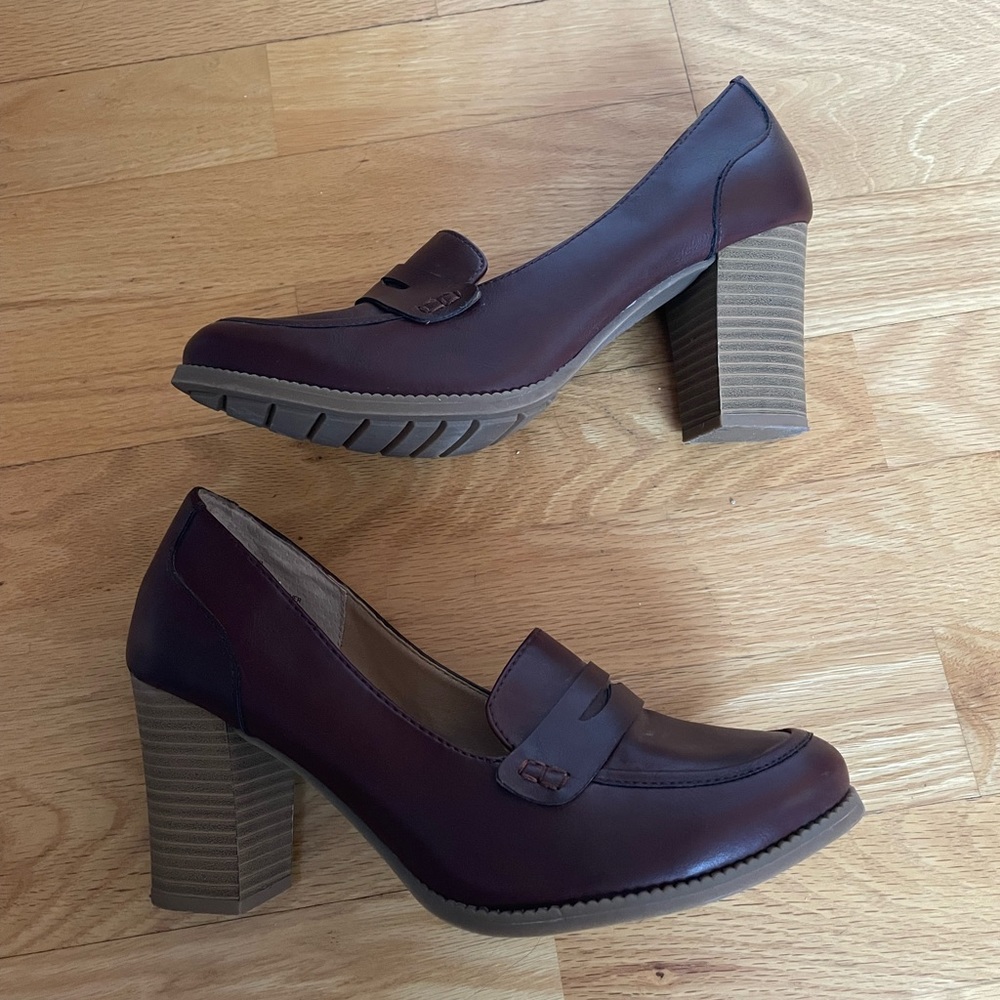 SONOMA GOOD FOR LIFE LOAFERS HEELS size 10
